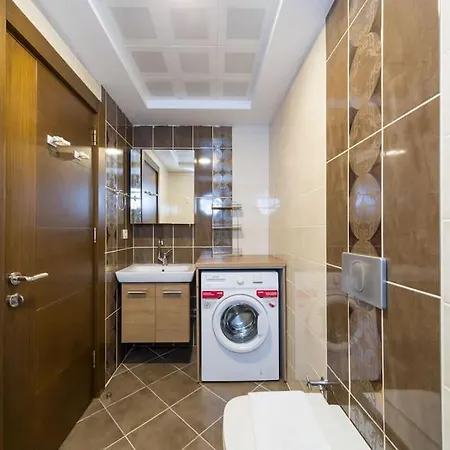 Central And Modern Near Popular Attractions In Muratpasa, Apartmán *