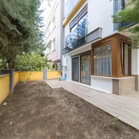 Central And Modern Near Popular Attractions In Muratpasa, Apartmán Antalya