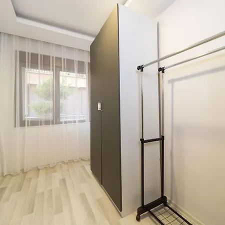 Apartment Central And Modern Near Popular Attractions In Muratpasa, Antalya